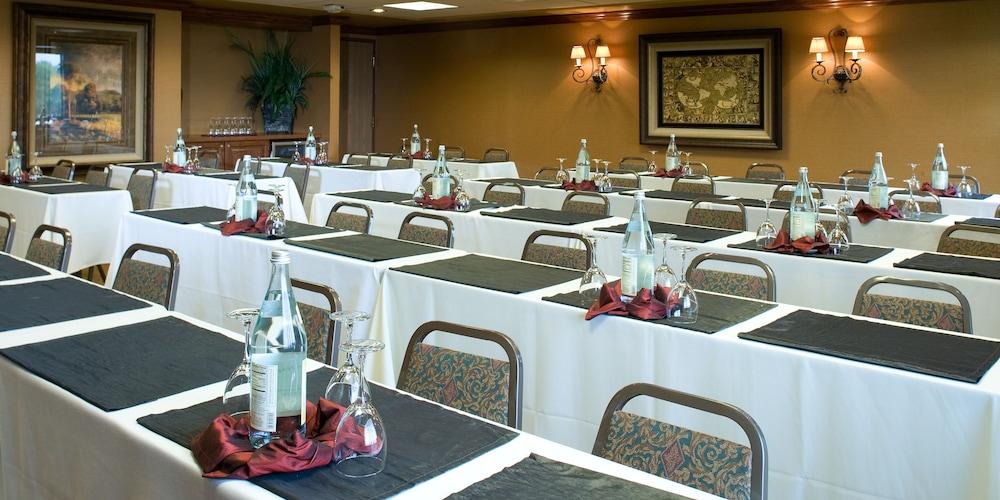 Grand Gateway Hotel Rapid City Extérieur photo